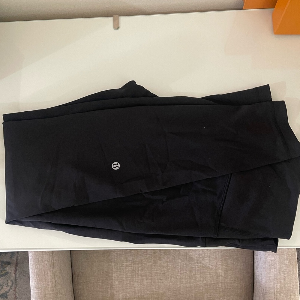 Lululemon leggings - Picture 4 of 7